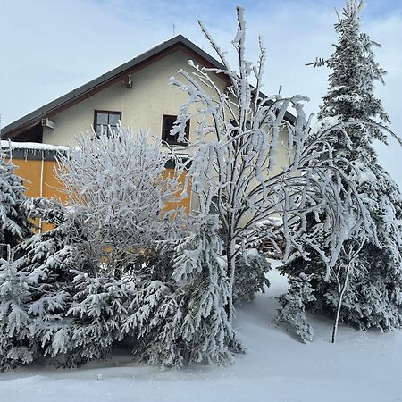 Srdecni Zalezitost Bozi Dar Villa Buitenkant foto